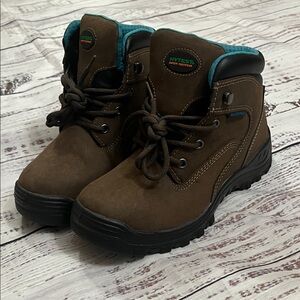 Hytest Women's Amber 6" steel toe work boots in brown leather/Women’s Size 6